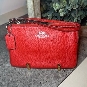 EUC Coach Wristlet